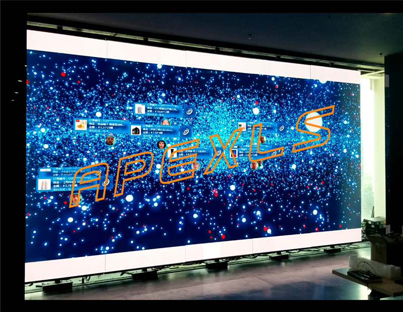 深圳P1.5MM戶內COB顯示屏