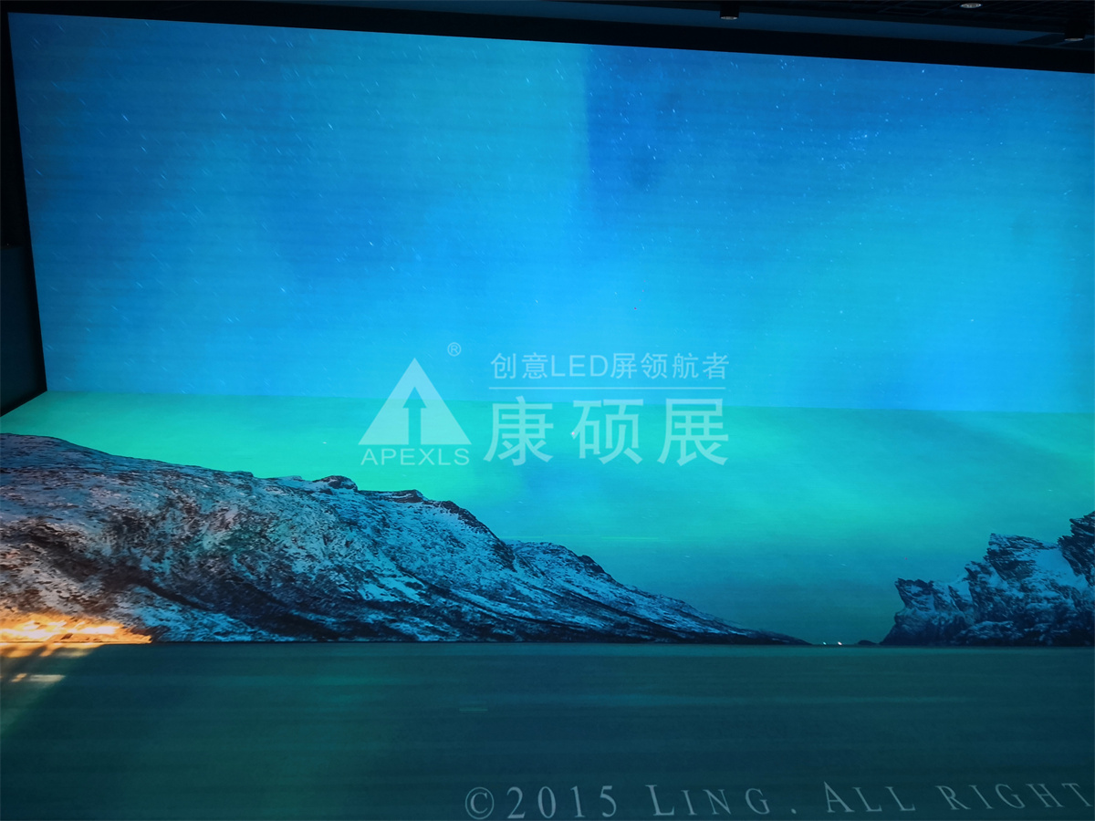 海南規劃展覽館P2戶內全彩屏