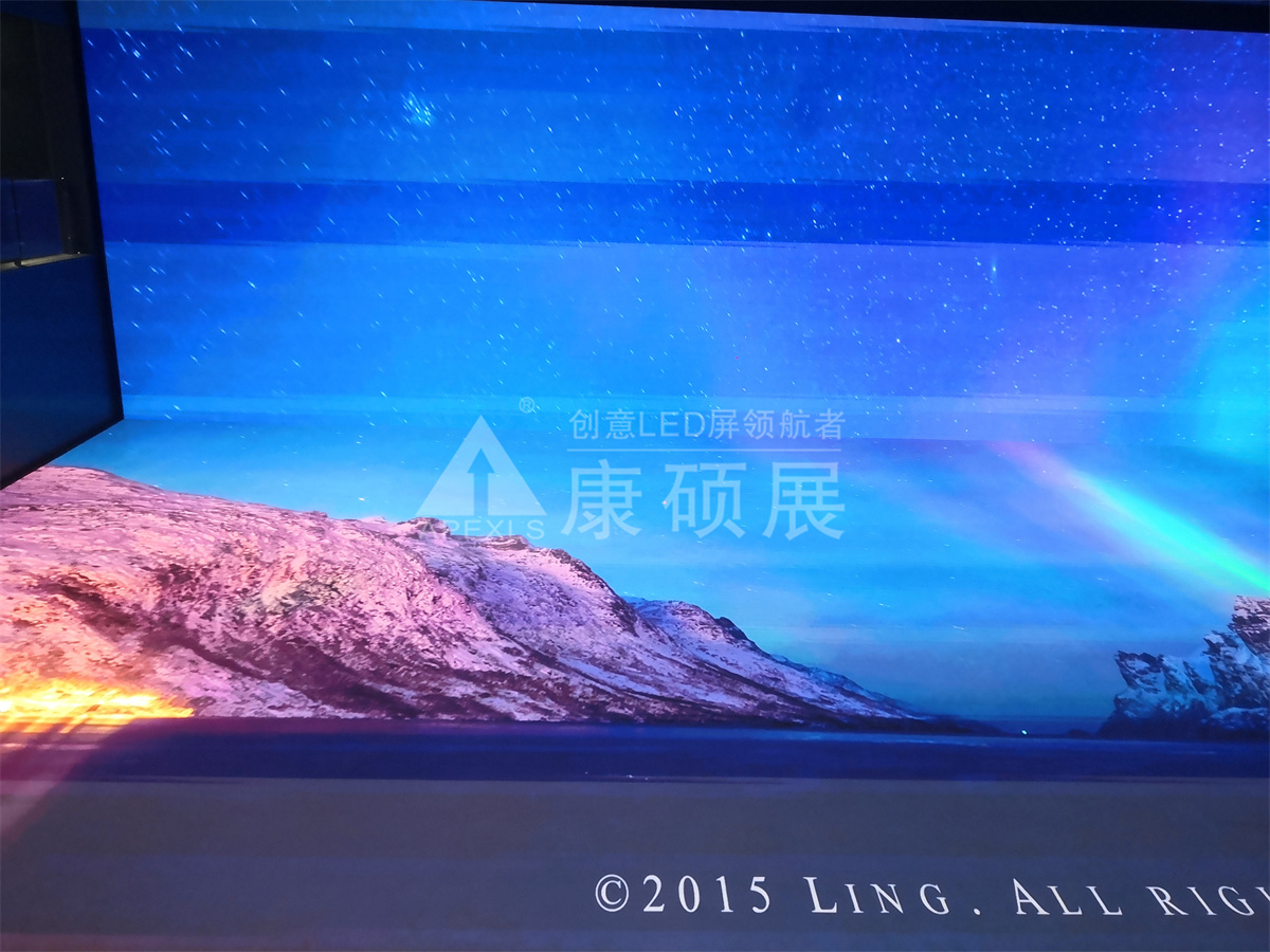 海南規劃展覽館P2戶內全彩屏